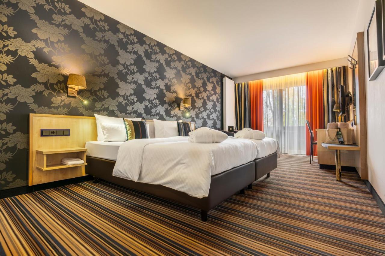Der Heidehof Conference & Spa Resort Gaimersheim Esterno foto