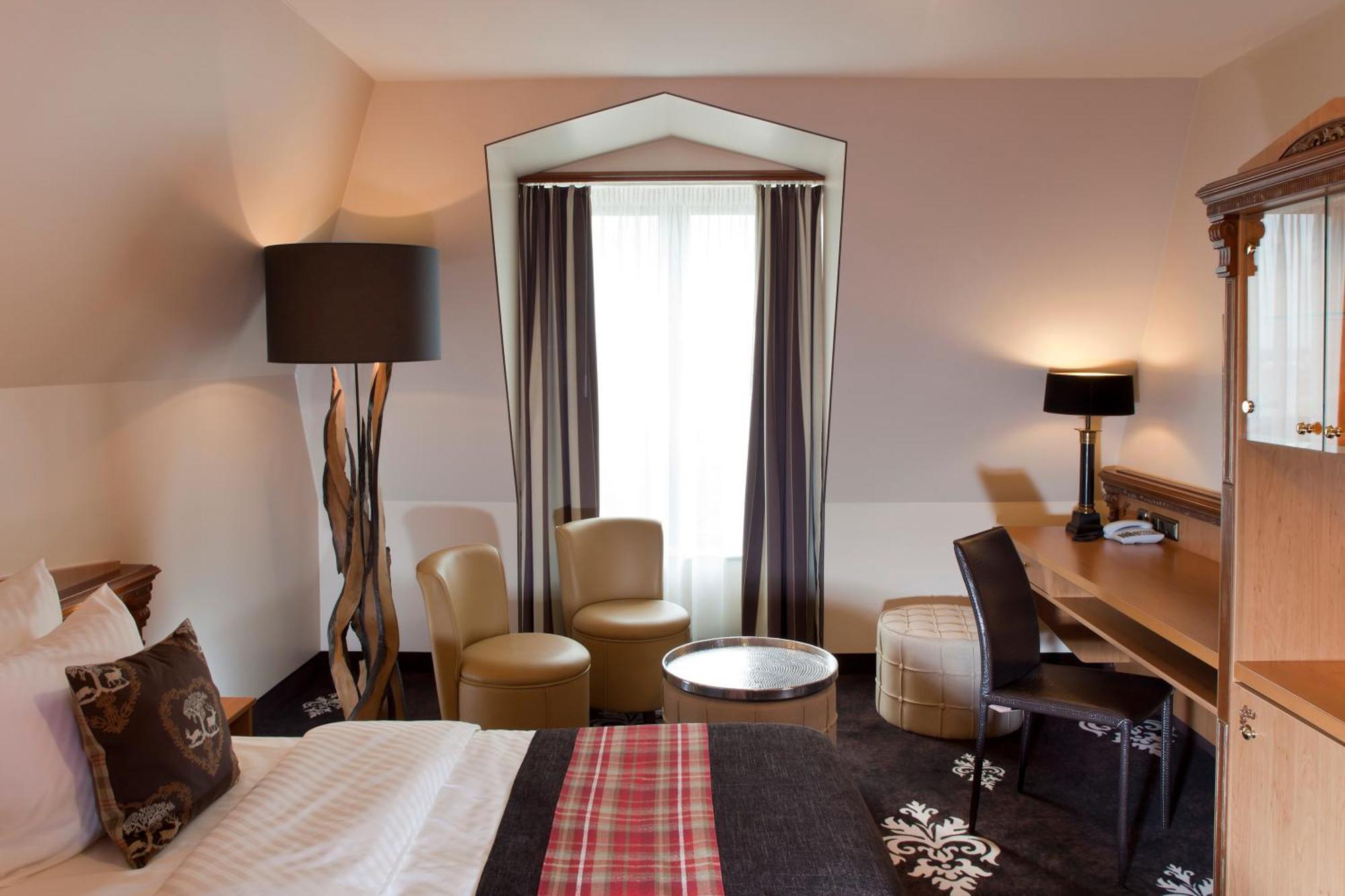 Der Heidehof Conference & Spa Resort Gaimersheim Esterno foto