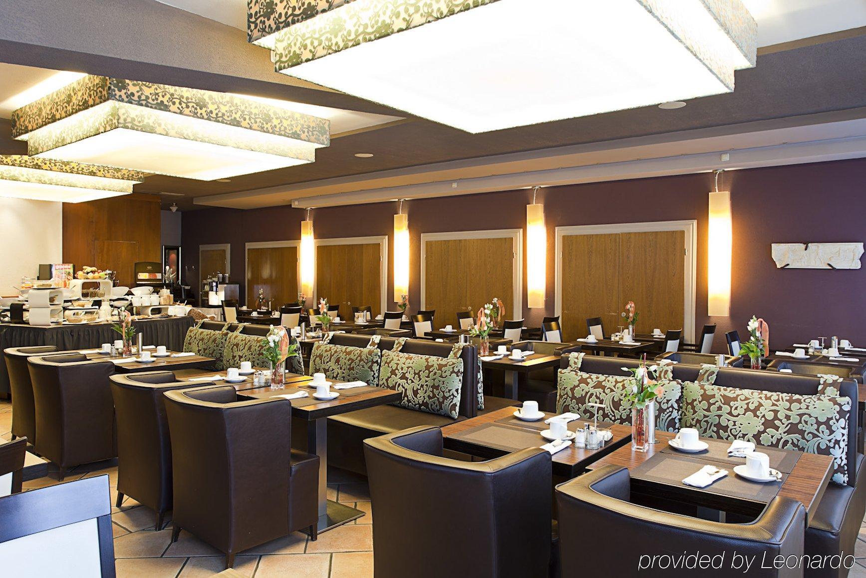 Der Heidehof Conference & Spa Resort Gaimersheim Esterno foto